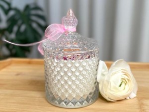 PIWONIA świeca sojowa 240 ml 